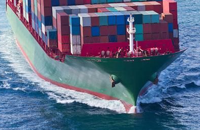 青島海運與陸運的區別及優勢