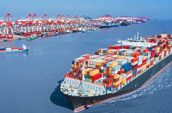 深圳這座充滿活力的國(guó)際大都市中，貨代行業(yè)如同一股不可小覷的力量