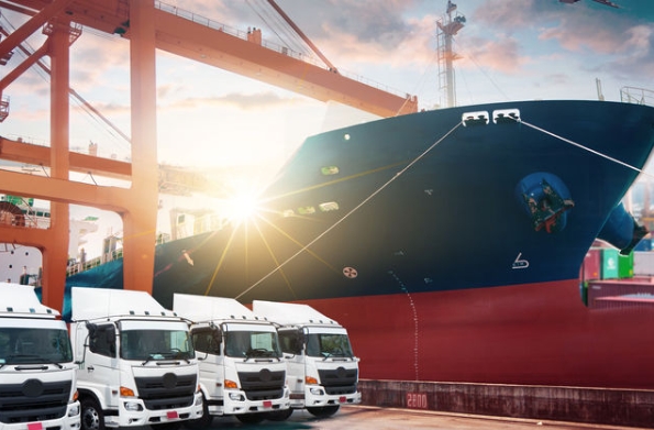 上海貨代正處轉型升級關鍵時期，雖然面臨挑戰但也蘊含無限發展機遇