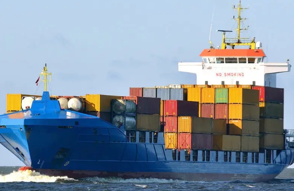 國(guó)際物流行業(yè)在技術(shù)創(chuàng)新、綠色發(fā)展推動(dòng)下正迎來(lái)前所未有的發(fā)展機(jī)遇