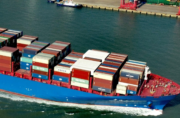 通過不斷的努力，國際物流海運將繼續(xù)為全球經(jīng)濟的發(fā)展注入強大動力